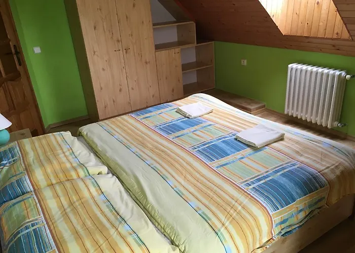 Garden 35 Δωμάτια σε οικογενειακή κατοικία Ivachnová