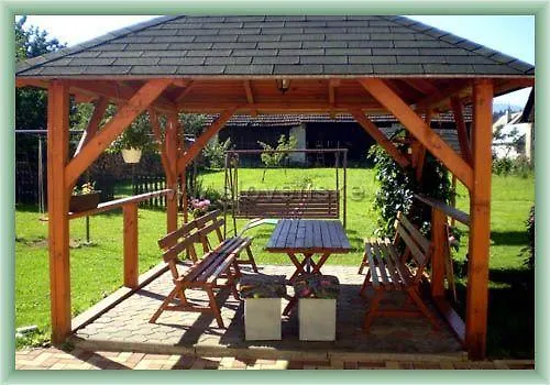 Garden 35 Δωμάτια σε οικογενειακή κατοικία *